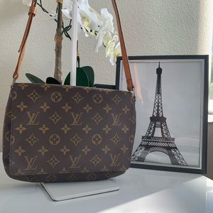 Louis Vuitton Musette Tango Crossbody(longstrap)